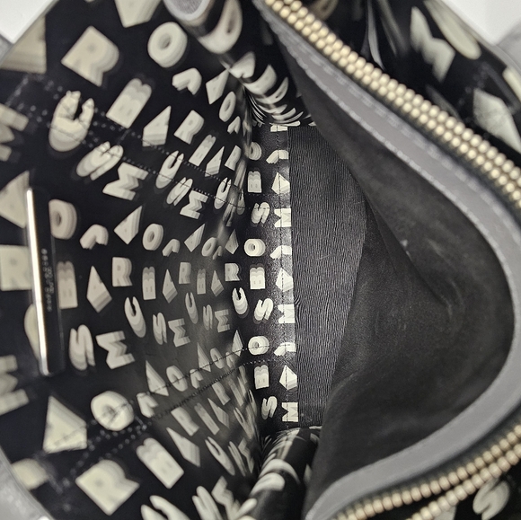 Marc Jacobs Tote bag Purse Shoulder Travel Weekender Bag - Picture 13 of 15